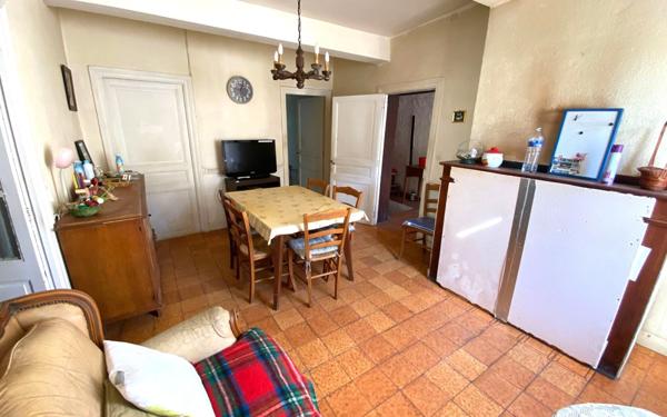 Maison à vendre    3 pièces • 104 m2 L'Isle-Jourdain