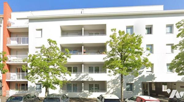 À VENDRE à REZÉ (44400) – Appartement T4 avec garage double et cave 