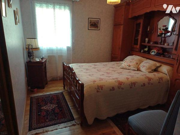 À VENDRE à REZÉ (44400) – Appartement T4 avec garage double et cave 