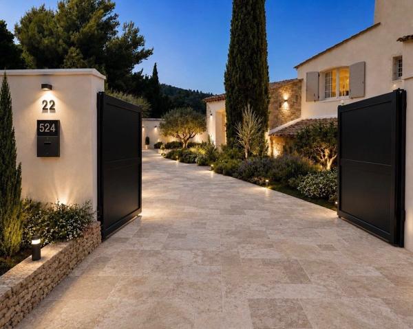 Vente Maison de luxe La Ciotat 7 Pièces 250 m²