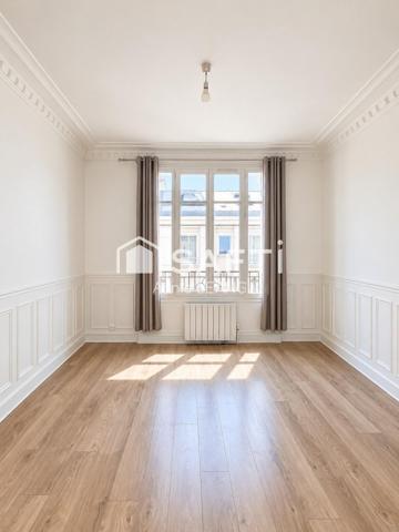 BAGNOLET – LIMITE MONTREUIL | 2 PIÈCES TRAVERSANT REFAIT À NEUF