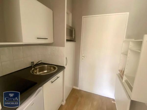 Appartement à louer 1 pièce 17.55m² Le Mans (72000)