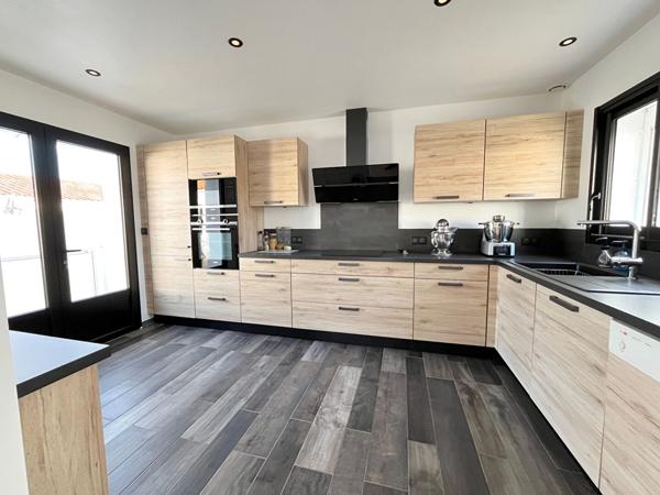 Maison Rivedoux Plage 6 pièce(s) 150 m2 - 4 chambres - , Rivedoux plage 17940