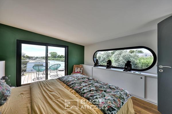 Maison flottante d’exception esprit loft en petite Camargue