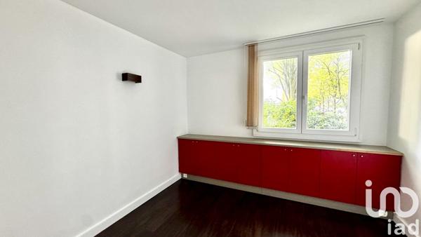 Appartement 5 pièces de 92 m² à Saint-Cloud (92210)