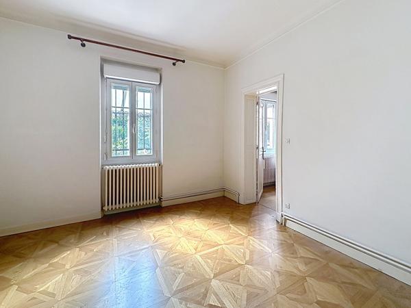 Grande Maison TOULOUSAINE avec garage à vendre centre ville Montauban 82