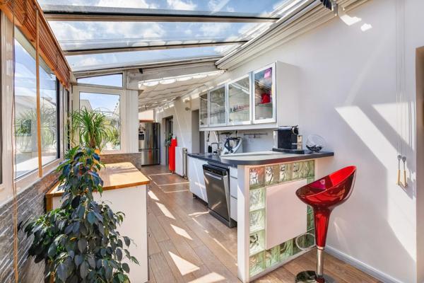 Appartement Suresnes - COEUR DE VILLE