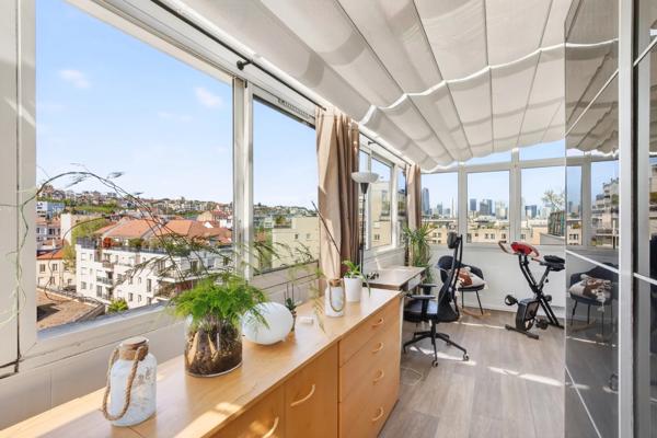 Appartement Suresnes - COEUR DE VILLE