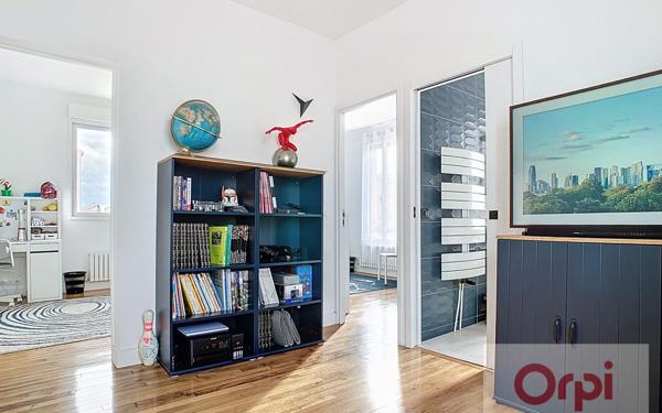 Maison à vendre    7 pièces • 187,43 m2 Issy-les-Moulineaux