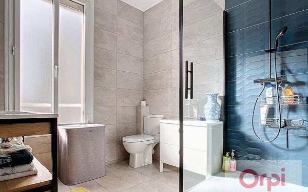 Maison à vendre    7 pièces • 187,43 m2 Issy-les-Moulineaux