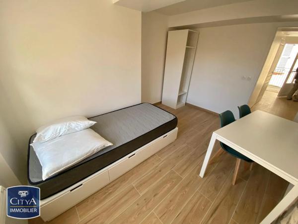 Appartement à louer 1 pièce 22m² Toulon (83000)