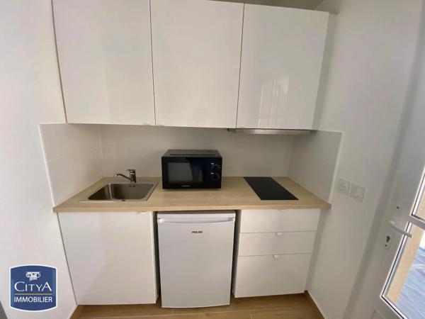 Appartement à louer 1 pièce 22m² Toulon (83000)