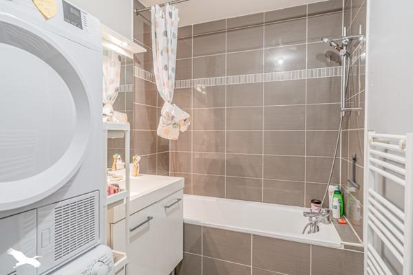 Appartement à vendre |  Bruges |  3 pièces | 64 m²