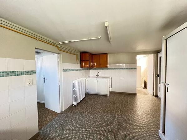 MAISON CENTRE-VILLE - Beau potentiel