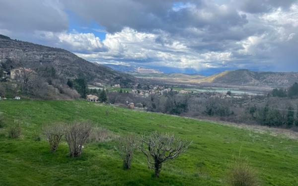 Terrain à vendre    Antonaves