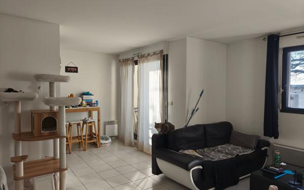 Appartement à vendre    3 pièces • 59 m2 Niort