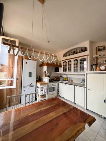 Toulon Ouest Appartement de 3 pièces de 53.63 m² avec 2 balcons et Cave