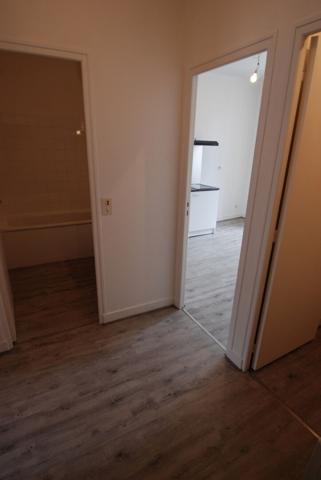 Grand T1 rénové de 43,07 m² situé 4, rue du Lavoir à LIMOGES (ref 42)