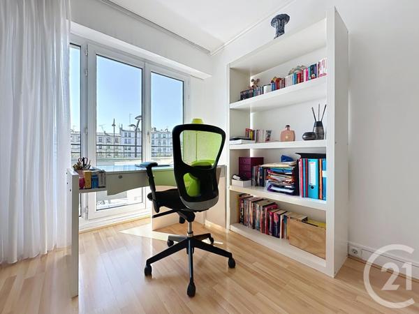 Appartement F4 à vendre  4 pièces - 94,25 m2 PARIS - 75020