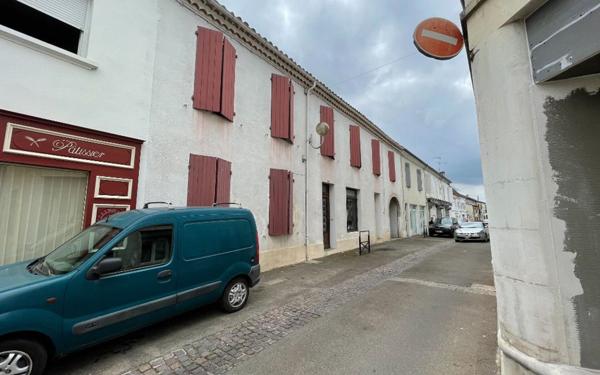 Maison à vendre    6 pièces •  Gabarret