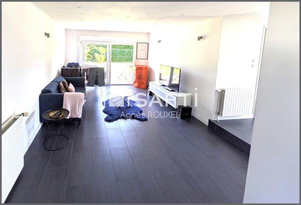 Près des commerces - double garage - vie de plain-pied