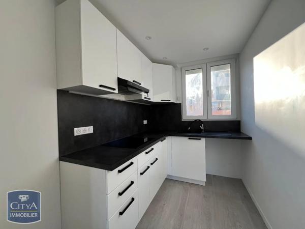 Appartement à louer 4 pièces 61.94m²