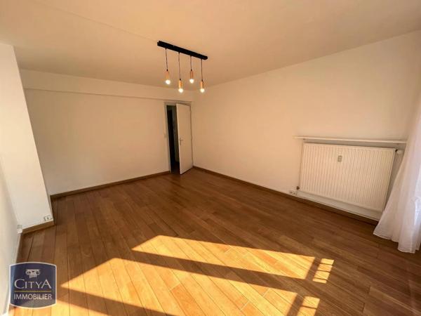 Appartement à louer 1 pièce 32.65m² Lille (59000)