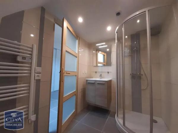 Appartement à louer 1 pièce 27.85m² La Riche (37520)