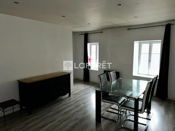 Location appartement près de DOLE - 2 pièce(s) - 60 m² - 680 €/mois