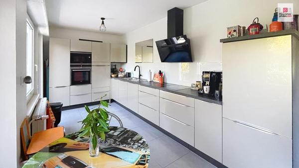 Maison de ville à Riedisheim 6 pièces de 140 m2