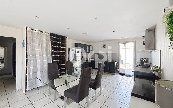 Maison à vendre    5 pièces •  Pollestres