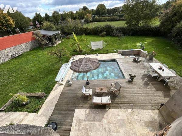 Propriété Avec Piscine