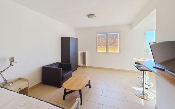 Appartement à vendre    1 pièce • 24,32 m2 Le Cannet
