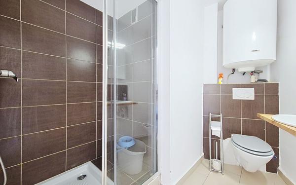 Appartement à vendre    1 pièce • 24,32 m2 Le Cannet