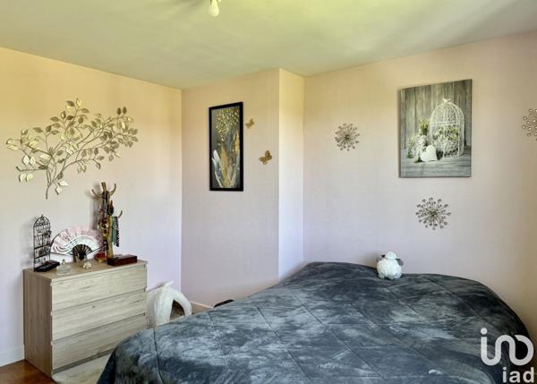 Appartement 3 pièces de 81 m² à Tulle (19000)