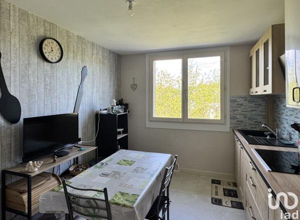 Appartement 3 pièces de 81 m² à Tulle (19000)