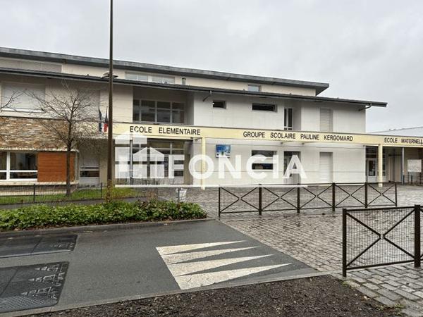 Location Appartement 4 pièces 113.55 m² - 3 RUE DE CRACOVIE Orleans La Source 45100