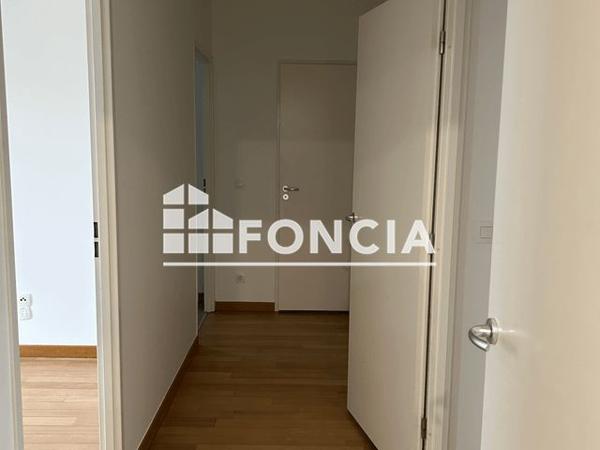 Location Appartement 4 pièces 113.55 m² - 3 RUE DE CRACOVIE Orleans La Source 45100