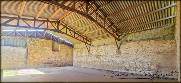 Corps de ferme à vendre 7 pièces BRULON (72)