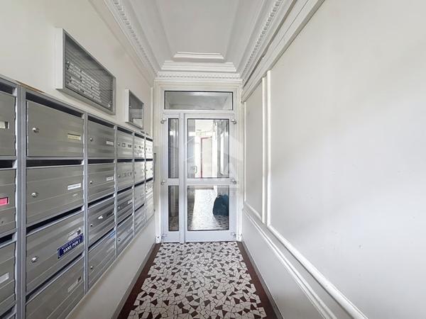 PARIS 12 - DAUMESNIL MICHEL BIZOT - Appartement 3 pièces 46,20m2