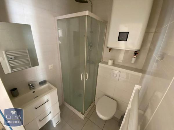 Location appartement Charleville-Mézières (08000) 1 pièce 13.47m²