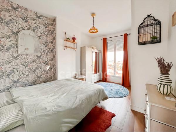 Dpt Hauts de Seine (92), à vendre BOIS-COLOMBES appartement T2