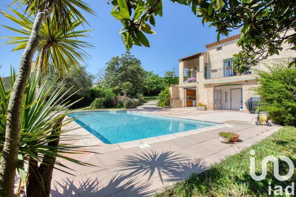 Maison à vendre 5 pièces 164 m² Mougins