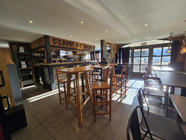 À VENDRE – FONDS DE COMMERCE RESTAURANT – SAINT-JEAN-D’ARVES (73)