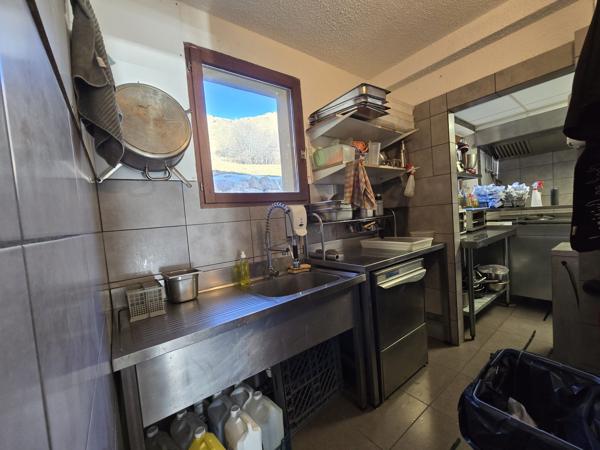 À VENDRE – FONDS DE COMMERCE RESTAURANT – SAINT-JEAN-D’ARVES (73)