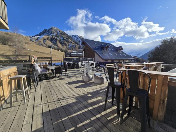 À VENDRE – FONDS DE COMMERCE RESTAURANT – SAINT-JEAN-D’ARVES (73)
