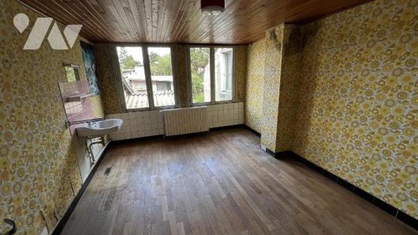 Maison d'habitation mitoyenne à rénover