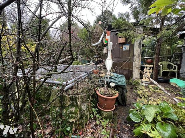 Maison d'habitation mitoyenne à rénover