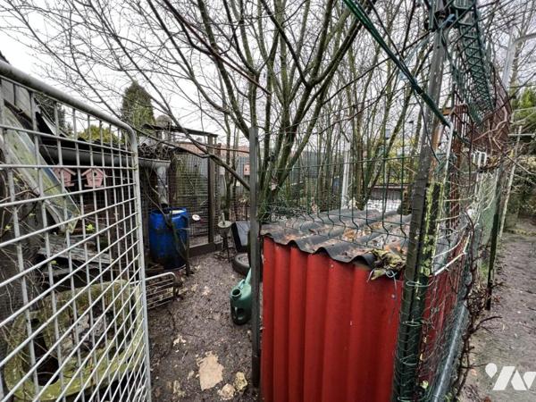 Maison d'habitation mitoyenne à rénover