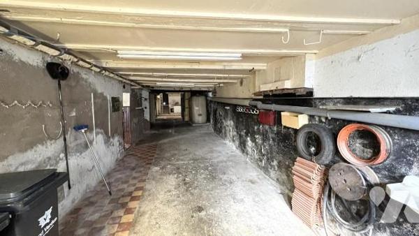 Maison d'habitation mitoyenne à rénover